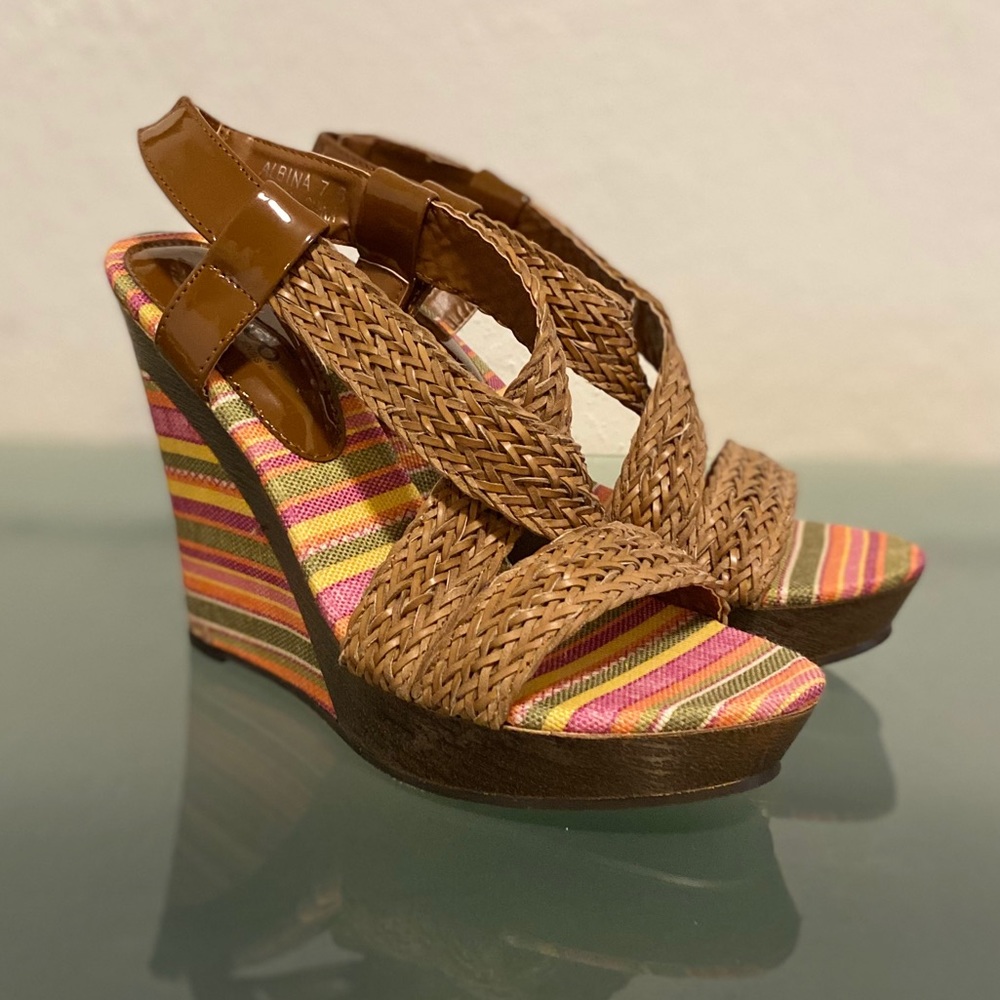 BUCCO Women’s Sandals